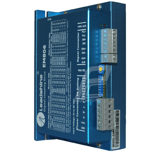 استپ درایو مخصوص موتورهای 9 تا 120 کیلوگرم مدل EM806 برند لیدشاین leadshine دو فاز 8.2 آمپر